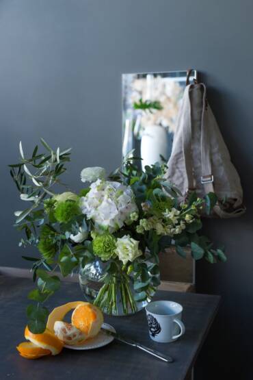 Tips to extend your bouquet vase life